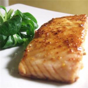 Pavé de saumon au miel et piment